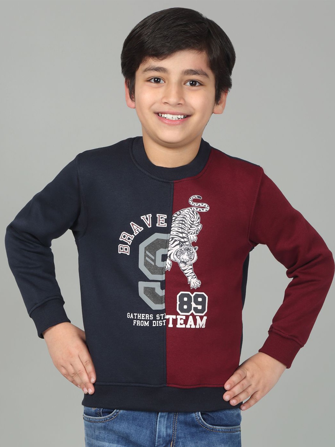 

Cantabil Boys Colourblocked Sweatshirt, Navy blue