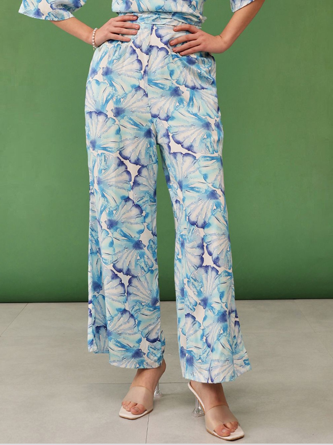 

BAESD Women Floral Printed Trousers, Blue