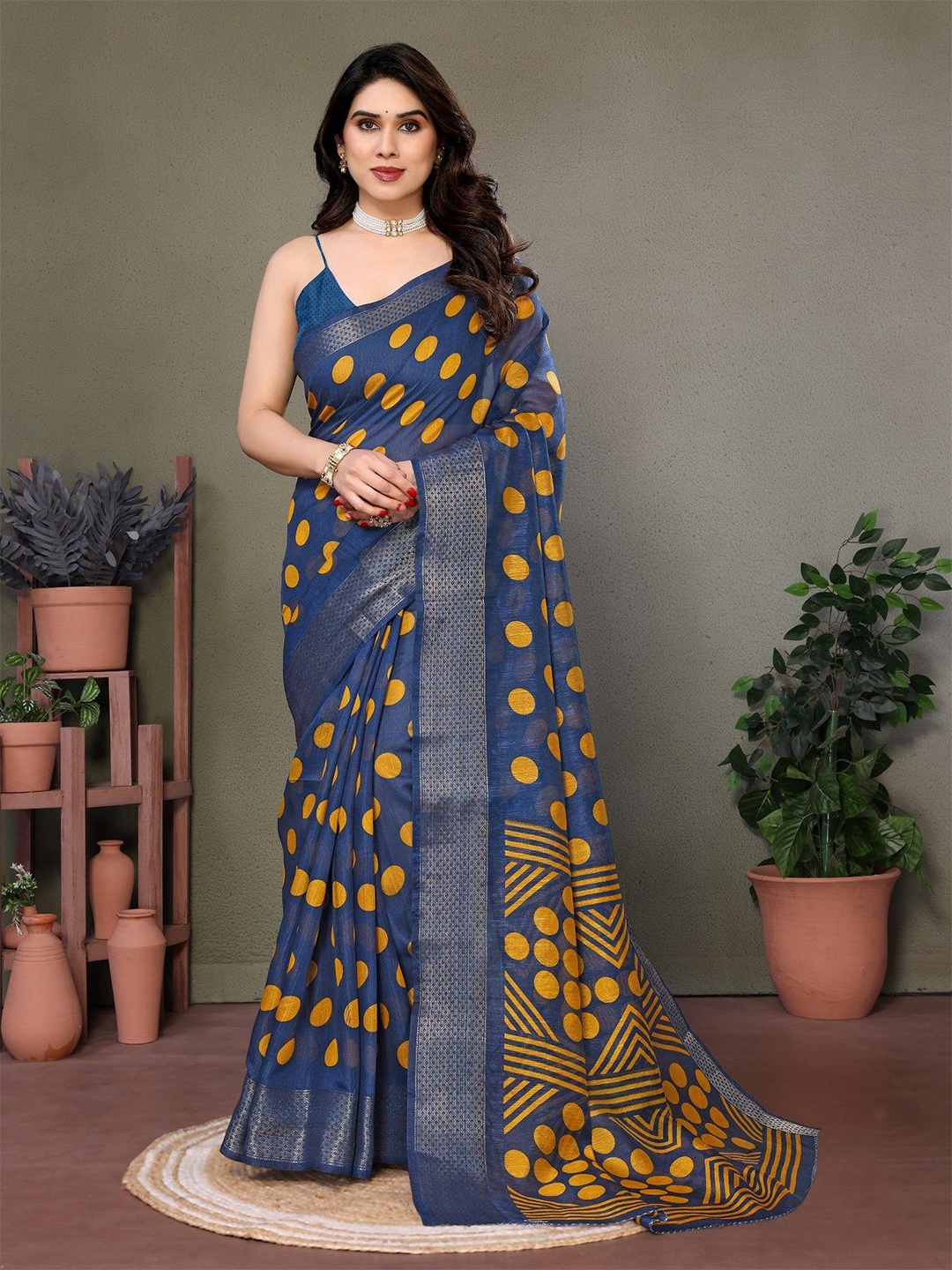 

Moda Rapido Polka Dot Zari Saree, Yellow