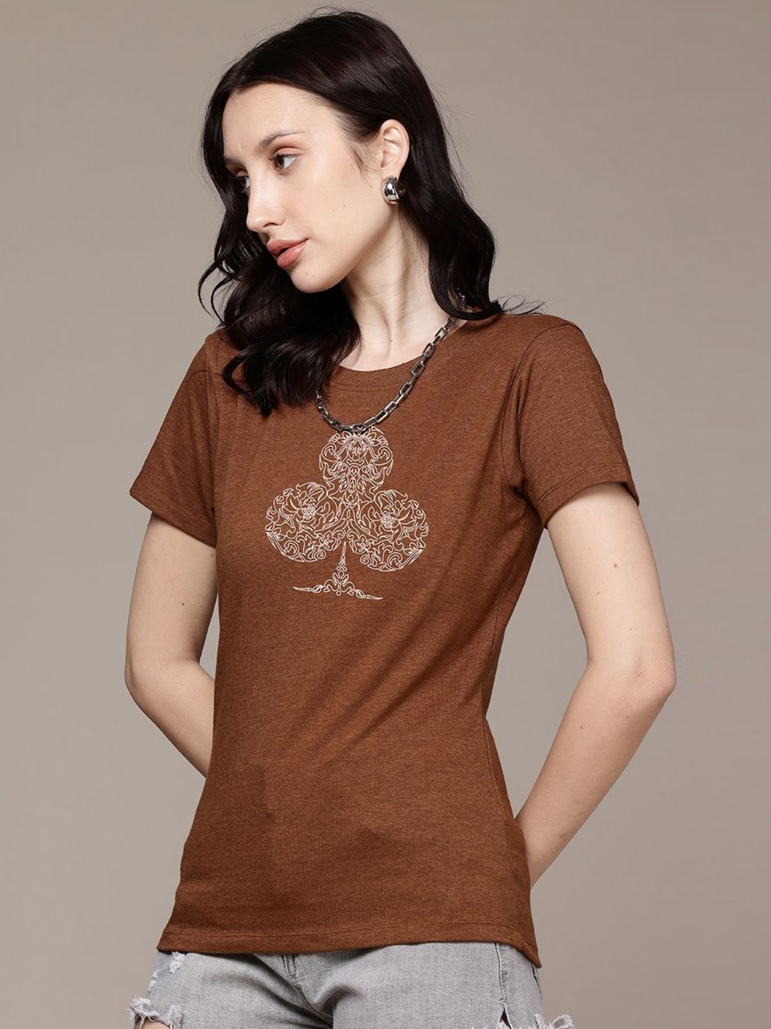 

Moda Rapido Women Printed Pockets T-shirt, Mustard