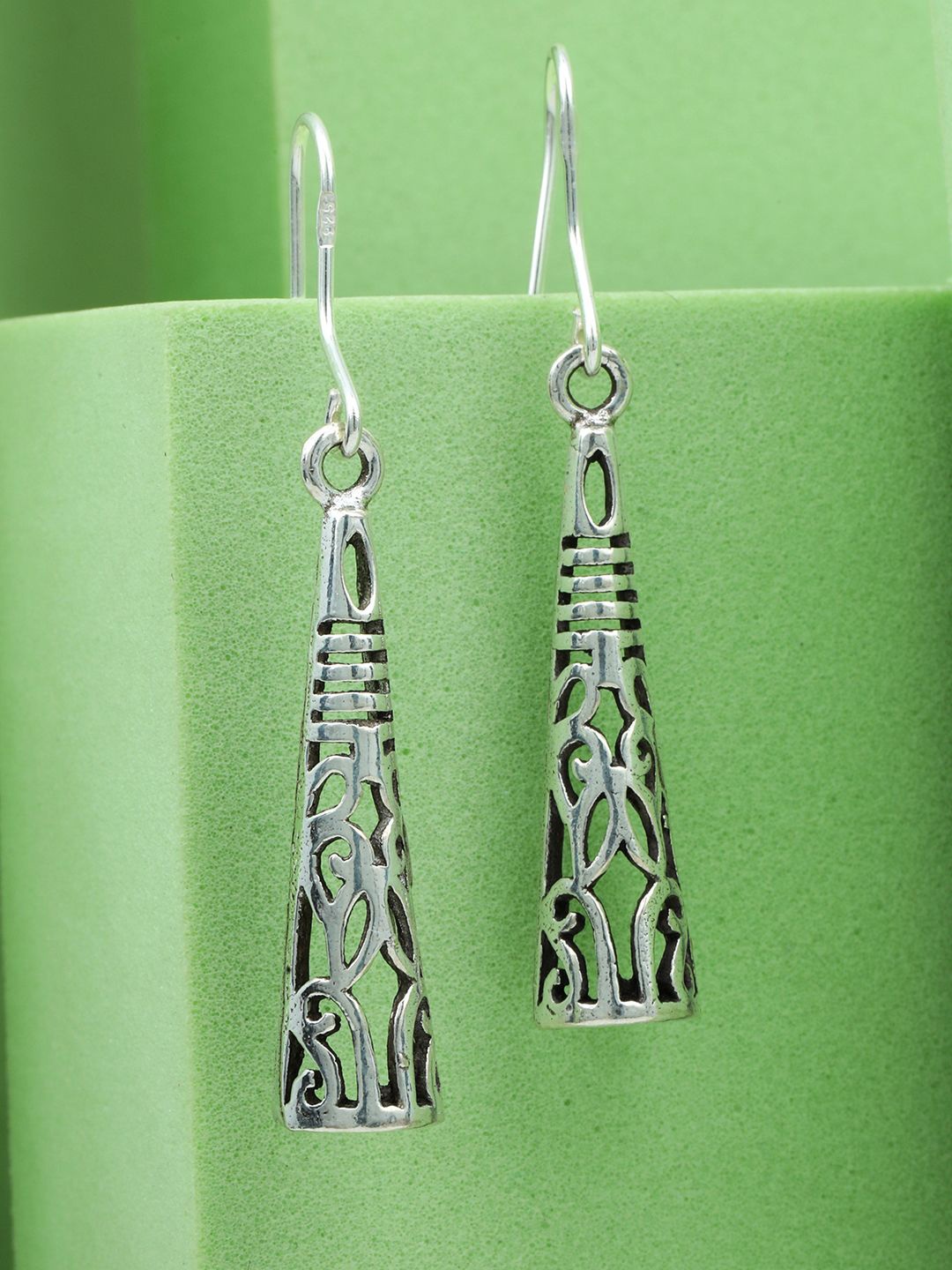 

MAIRA 925 Sterling Silver Rhodium-Plated Contemporary Drop Earrings