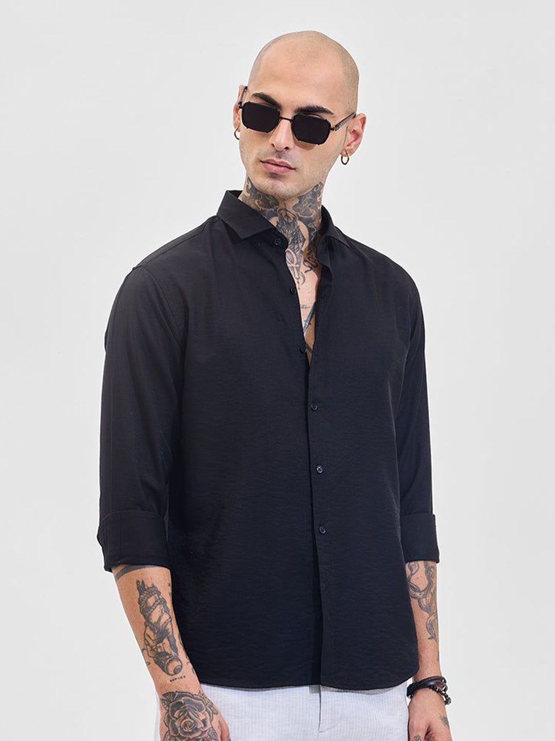 

Snitch Men Slim Fit Opaque Casual Shirt, Black
