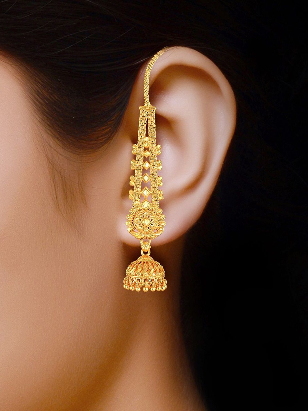 

DIVASTRI Gold-Plated Contemporary Shaped Jhumkas With Earchain