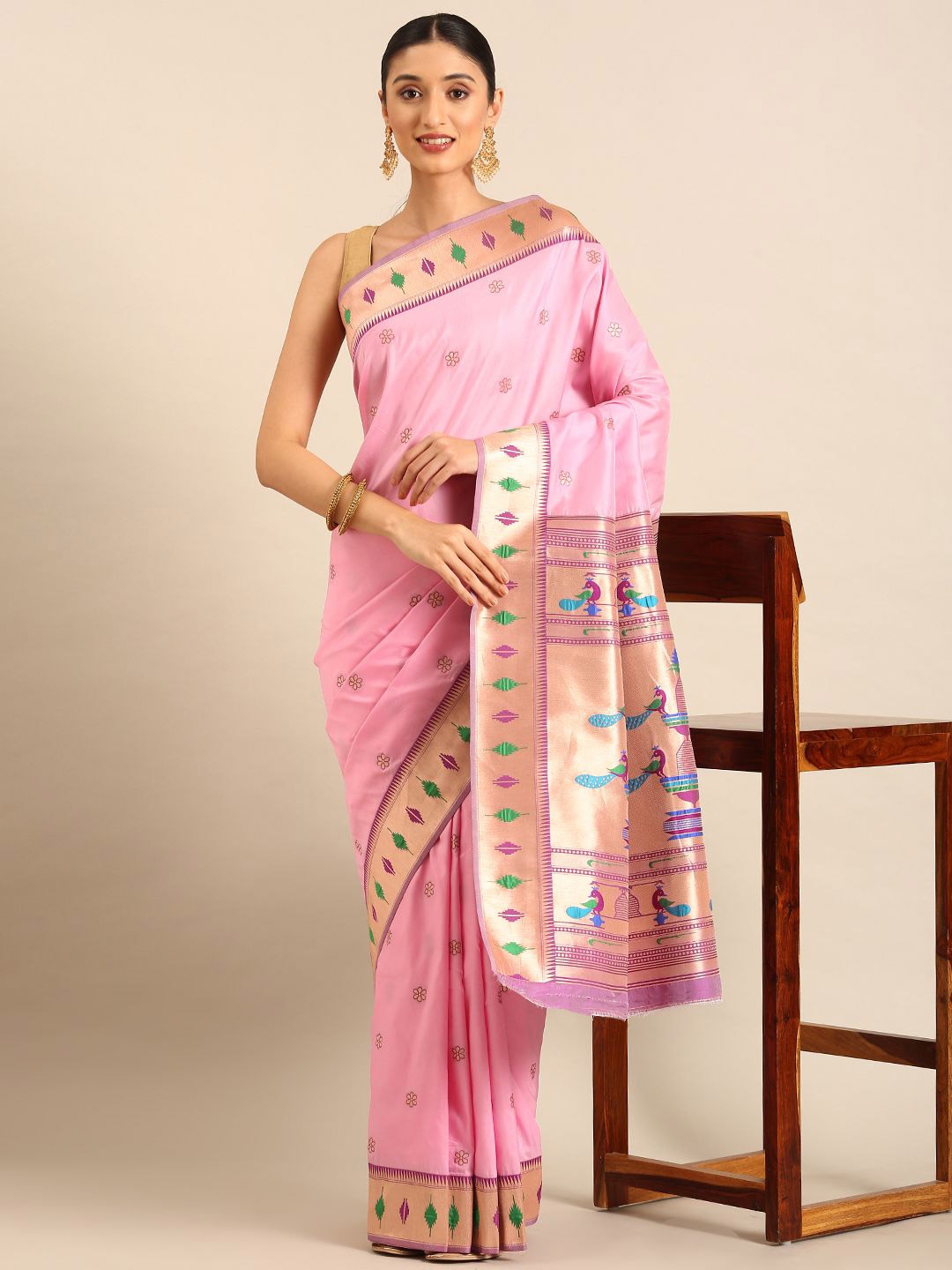 

DIVASTRI Woven Design Zari Silk Blend Paithani Saree, Pink