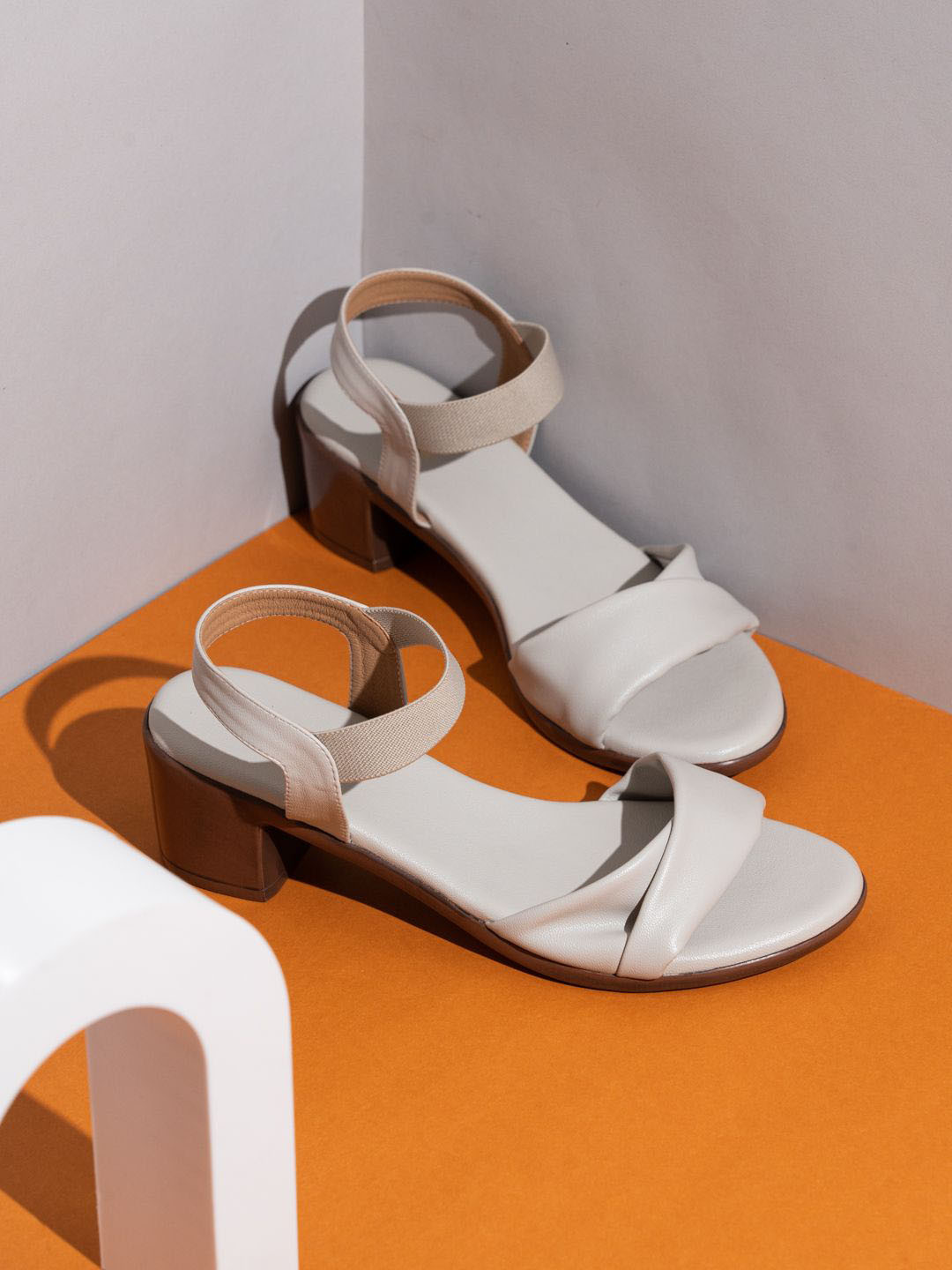 

Inc 5 Party Block Sandals with Buckles, Grey