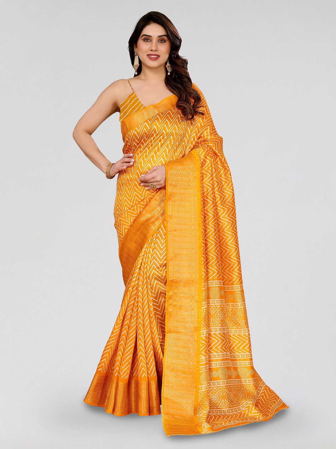 

Moda Rapido Zari Saree, Mustard