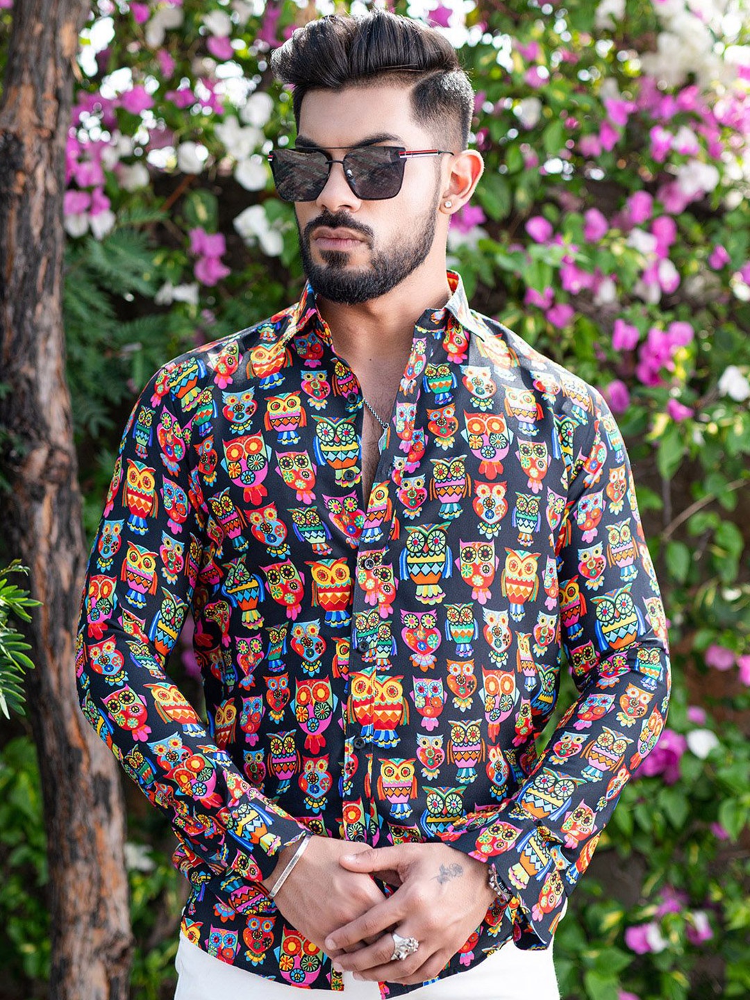 

Tistabene Men Animal Opaque Printed Casual Shirt, Black