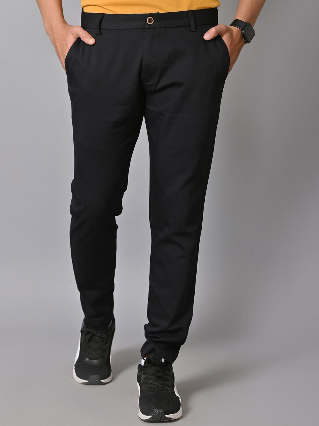 

JAGURO Men Relaxed Straight Leg High-Rise Chinos Trousers, Black