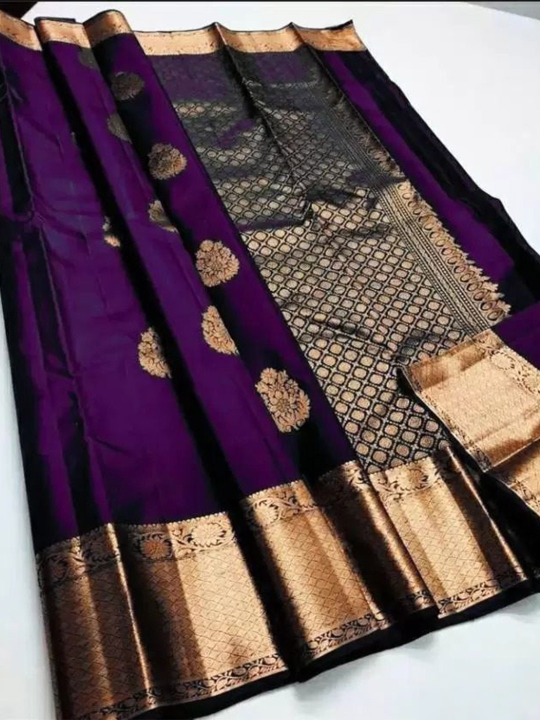 

Florence Woven Design Zari Pure Silk Kanjeevaram Saree, Purple