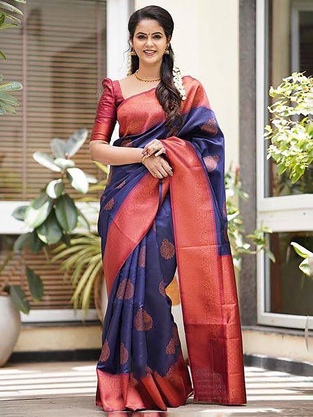 

Anouk Rustic Woven Design Zari Silk Blend Kanjeevaram Saree, Navy blue