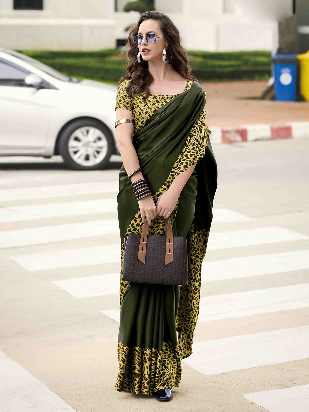 

Mitera Satin Saree, Green