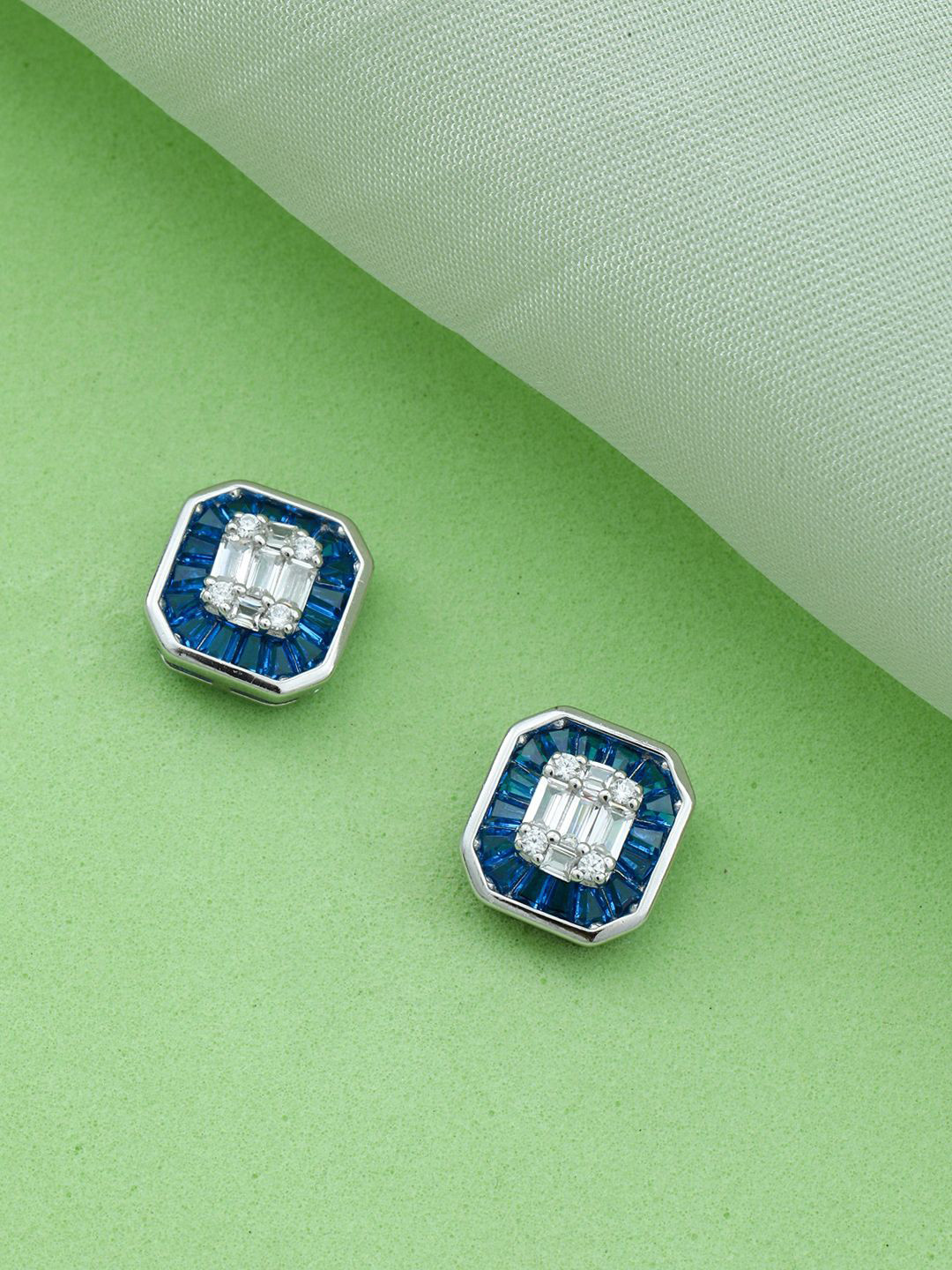 

MAIRA 925 Sterling Silver Rhodium-Plated Cubic Zirconia Studded Classic Shaped Studs