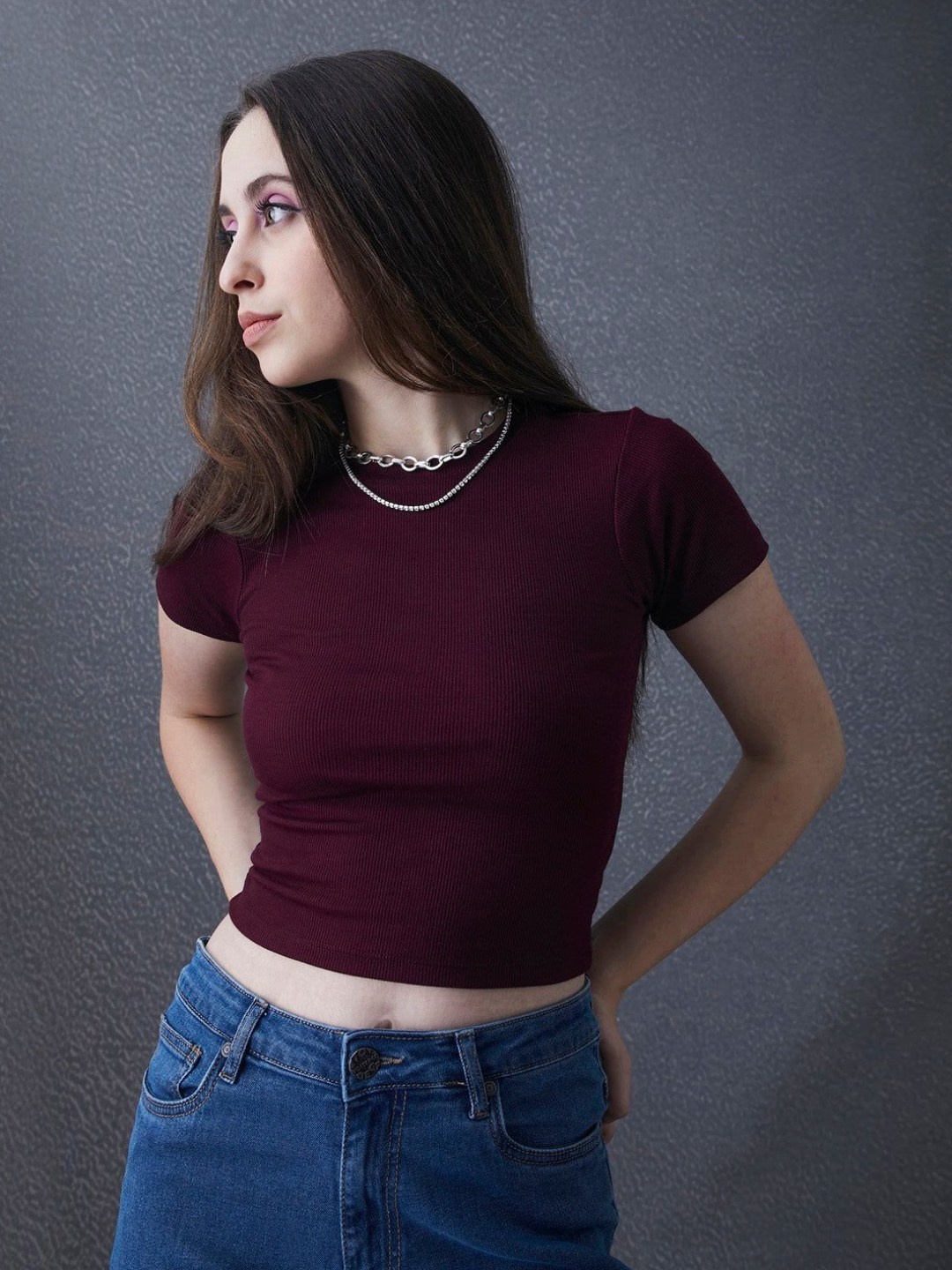 

VOLTEDGE Women Slim Fit T-shirt, Maroon