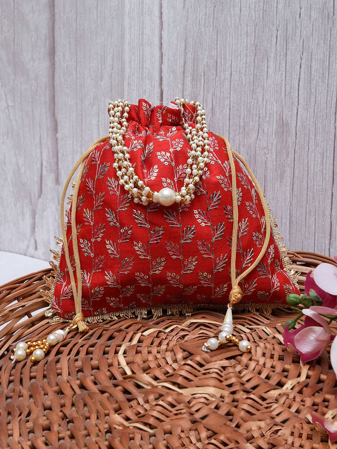 

Kuber Industries Embellished Potli Clutch, Red