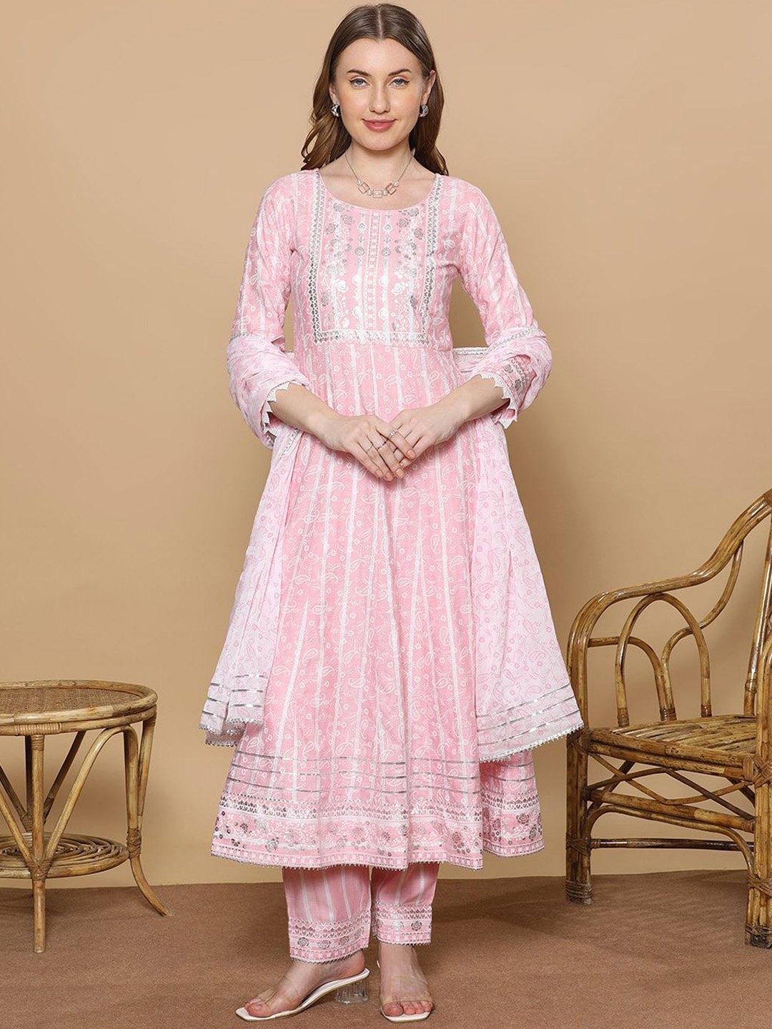 

DUMMY SHAPE Floral Printed A Line Kurta With Trousers & Dupatta, Pink