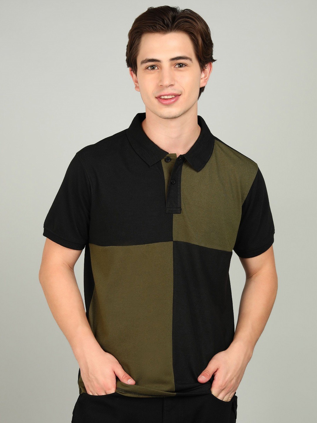 

XFOX Men Colourblocked Polo Collar T-shirt, Black