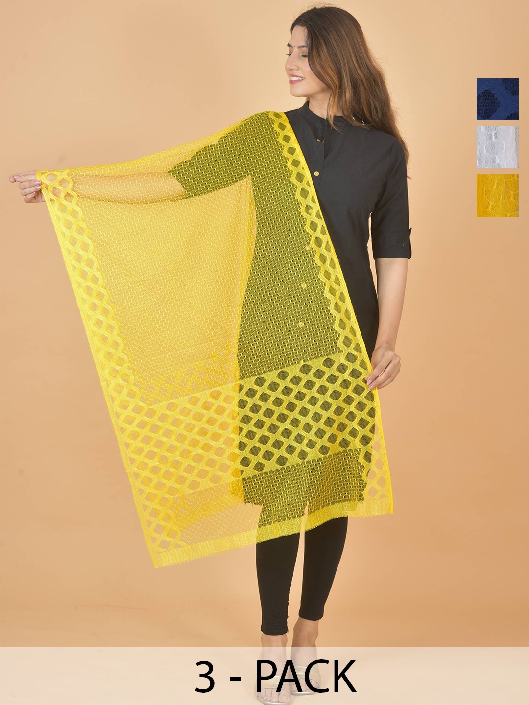 

LA FEMINAE Dupatta, Yellow