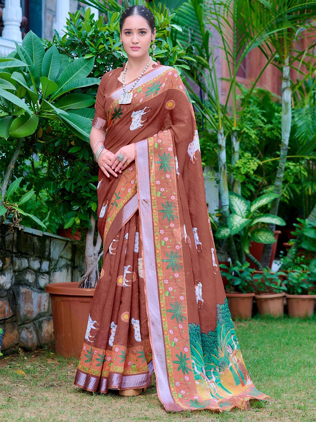 

Quelea Ethnic Motifs Zari Linen Blend Khadi Saree, Brown