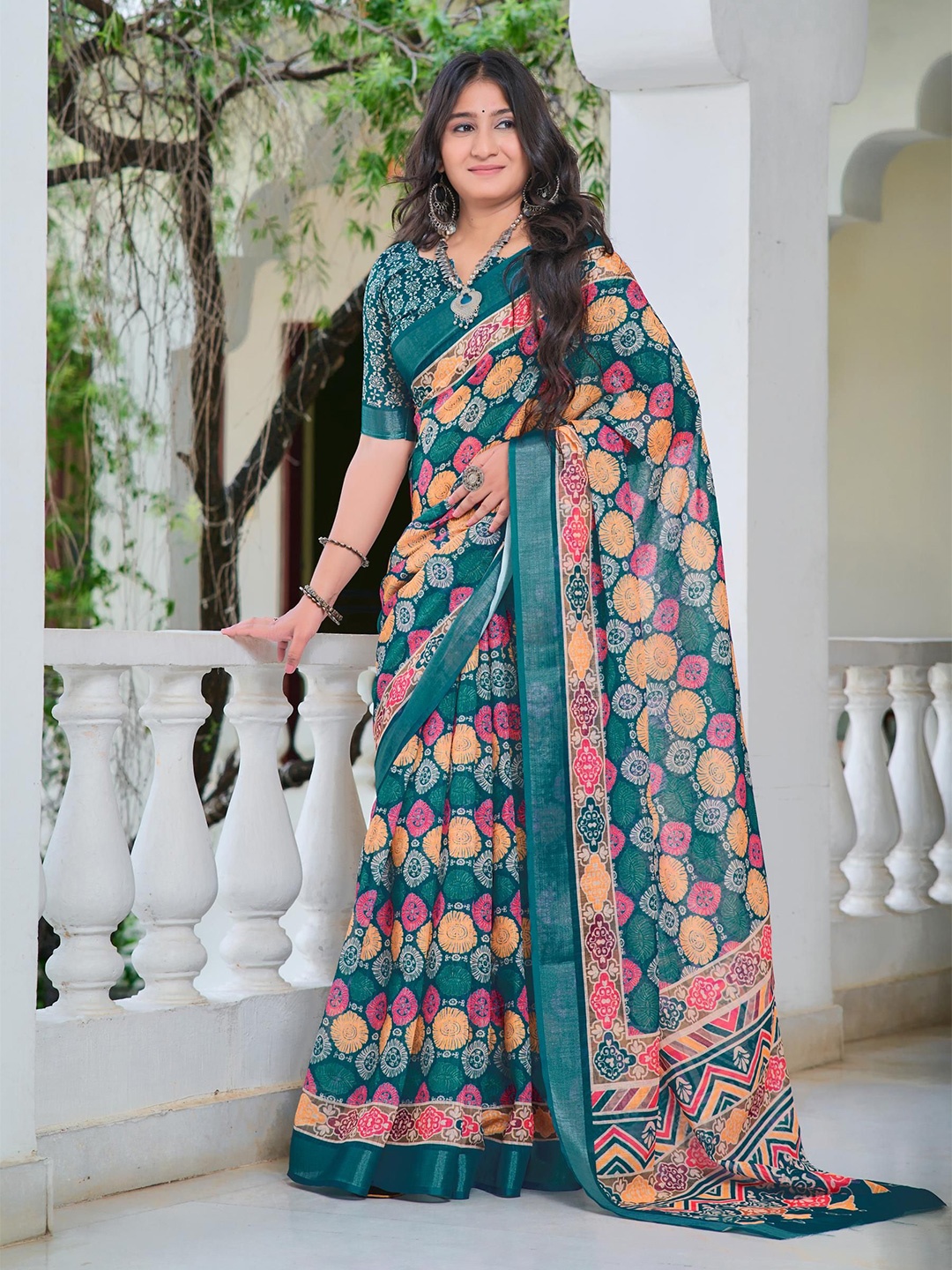 

Quelea Floral Zari Linen Blend Khadi Saree, Teal