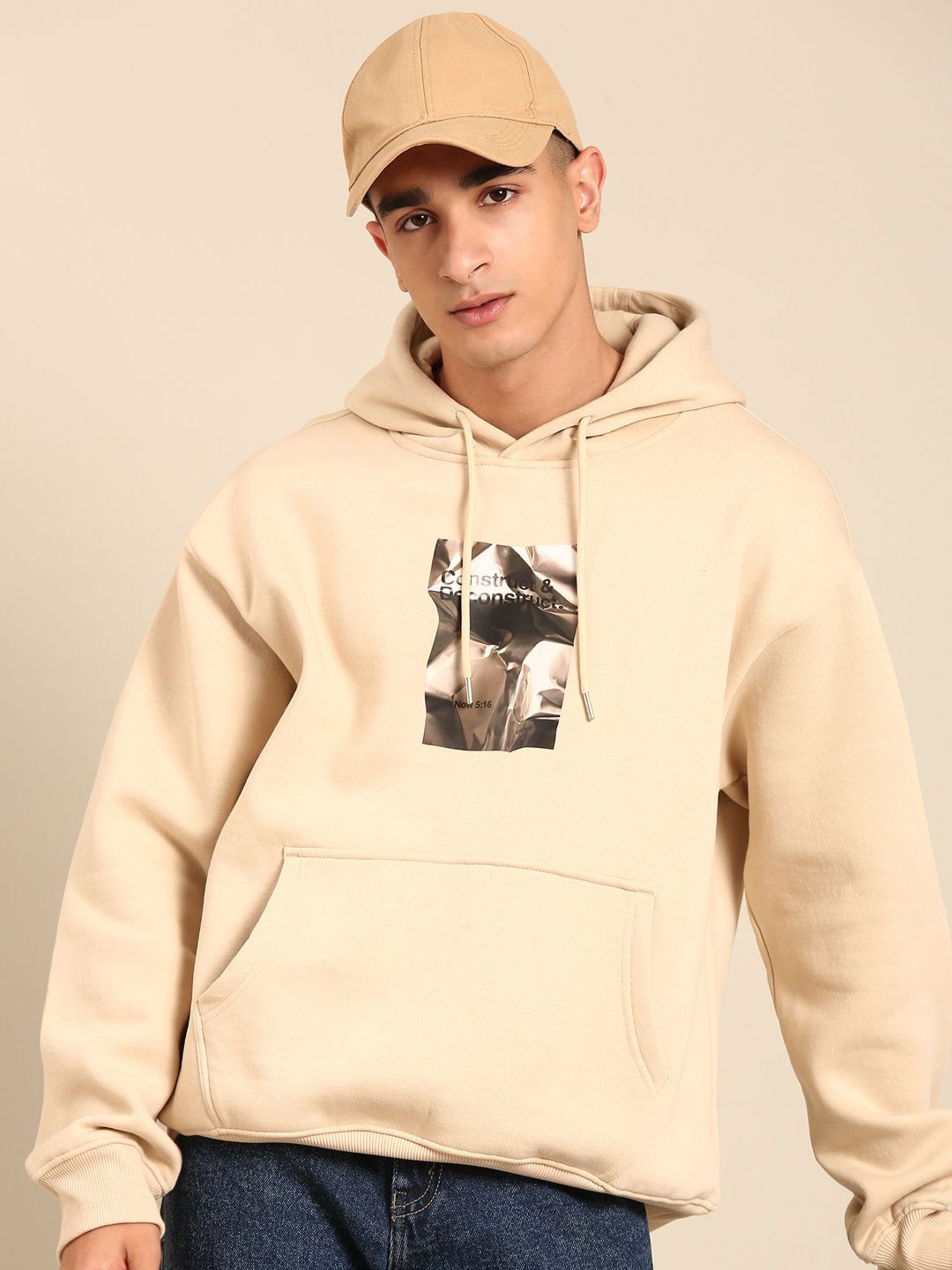 

Joven Men Printed Hooded Sweatshirt, Beige