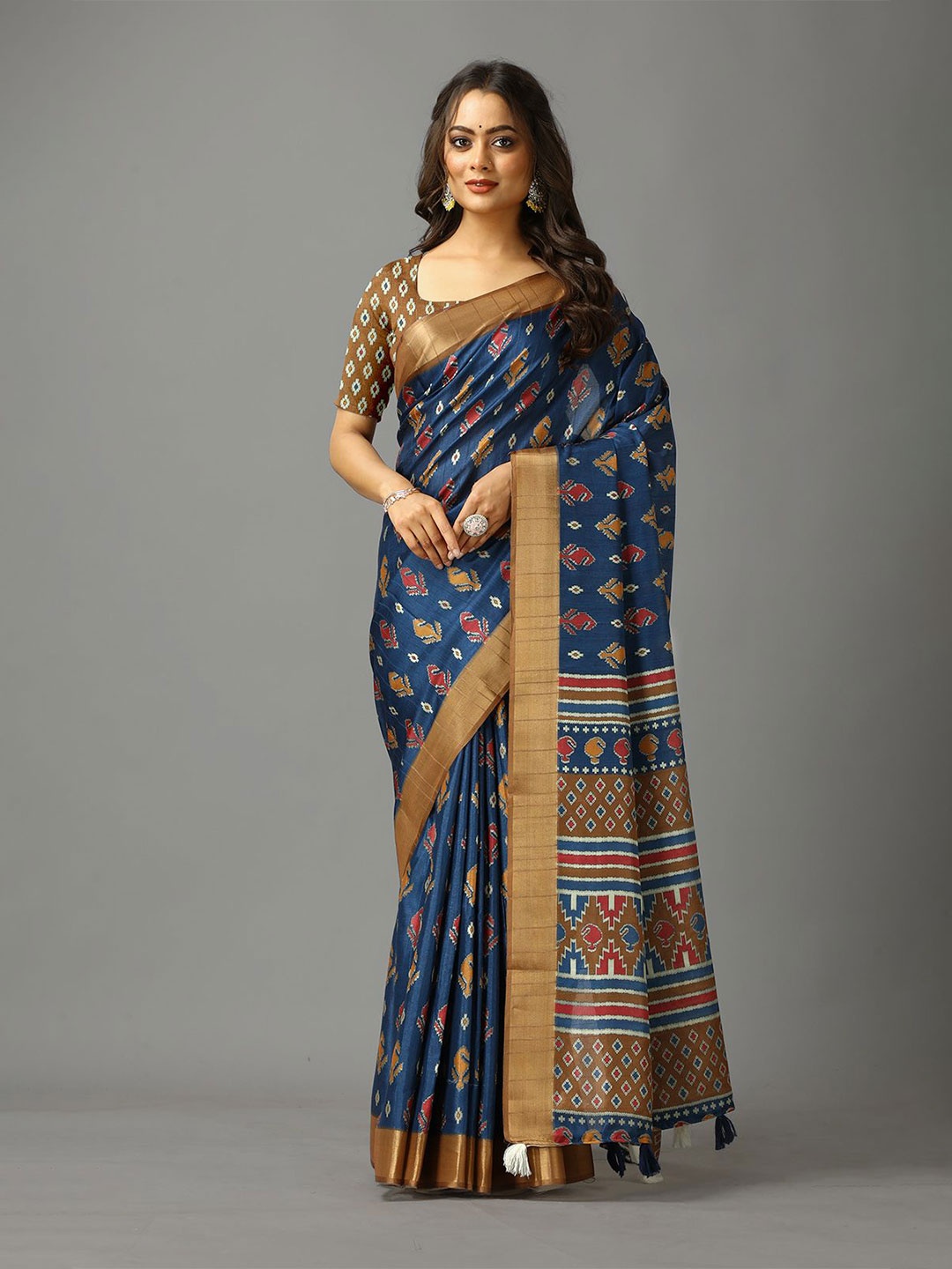 

A.V.M. SILK MILLS Ethnic Motifs Zari Saree, Blue
