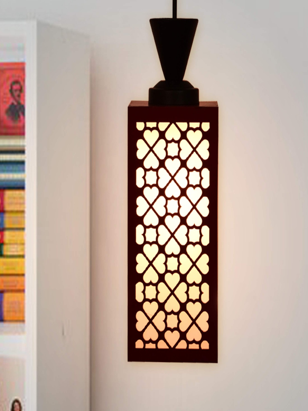 

Gojeeva Red & White Wooden Textured Square Shaped Ceiling Lamps