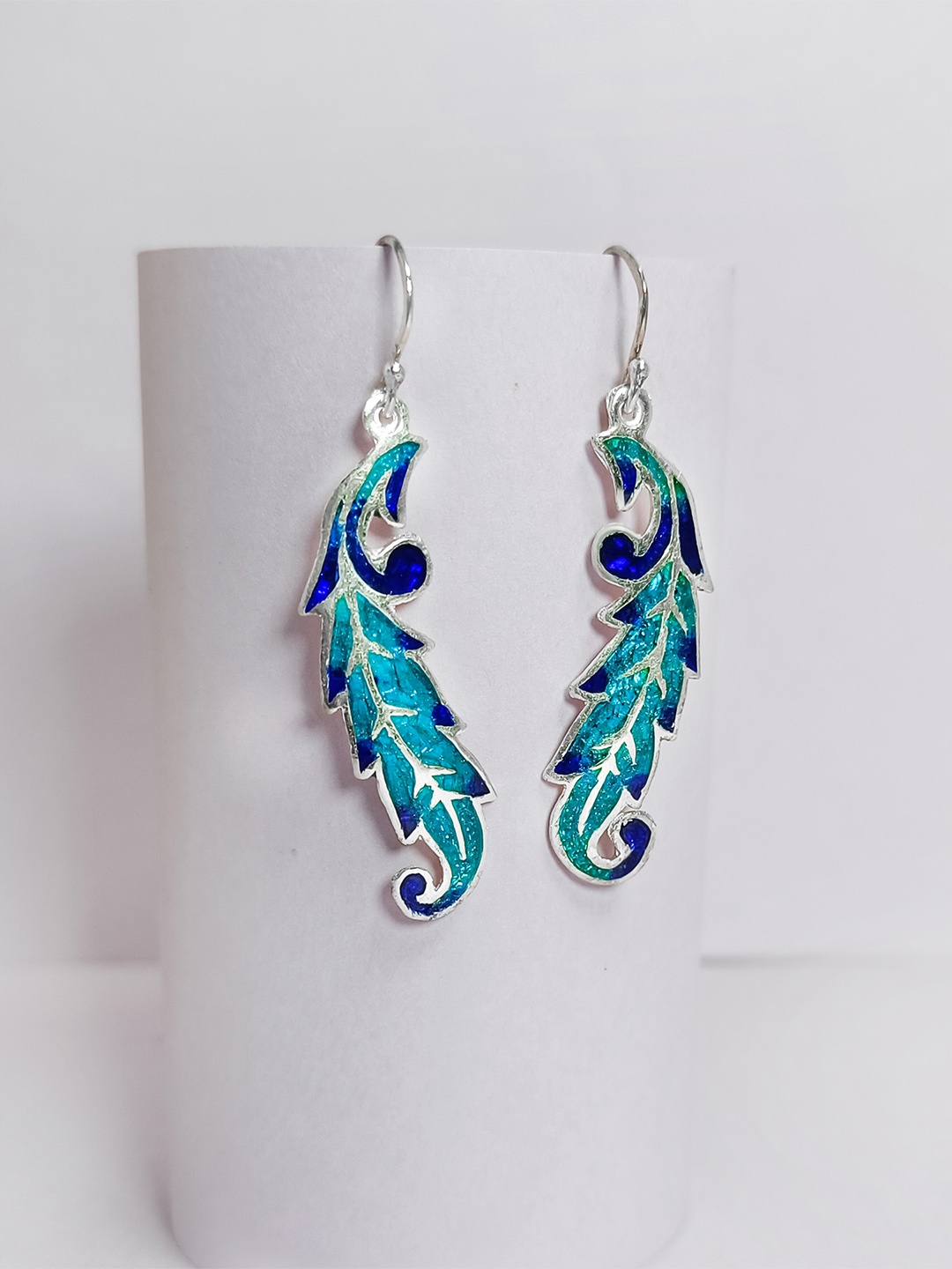 

INARI SHINES 925 Sterling Silver Leaf Shaped Meenakari Drop Earrings, Blue