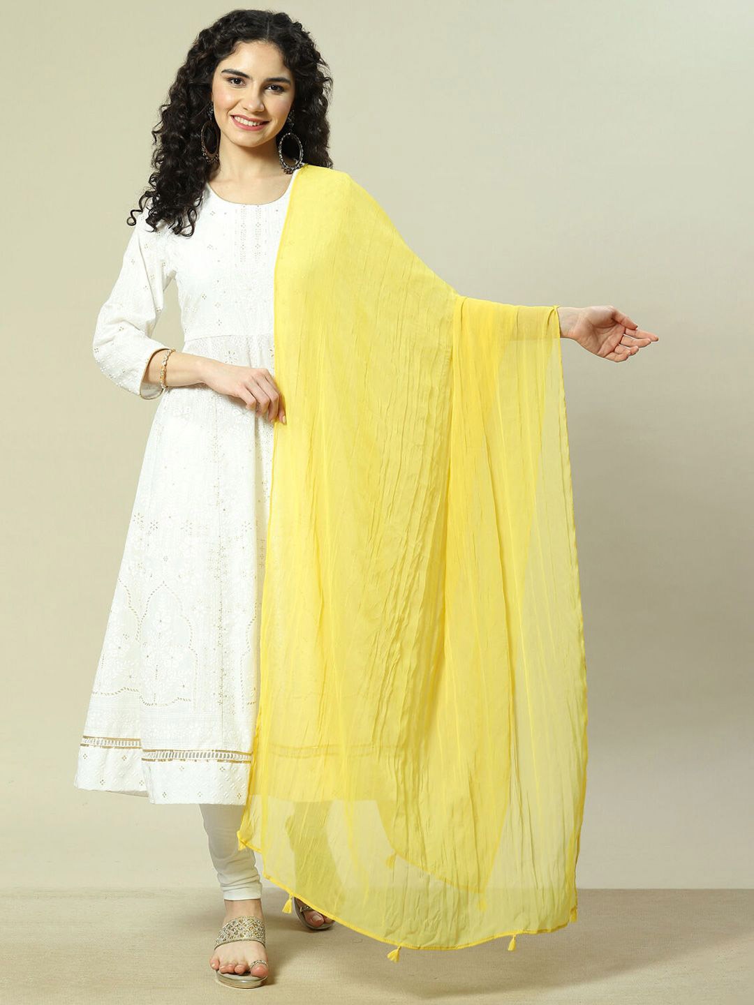

Rangriti Dupatta, Yellow