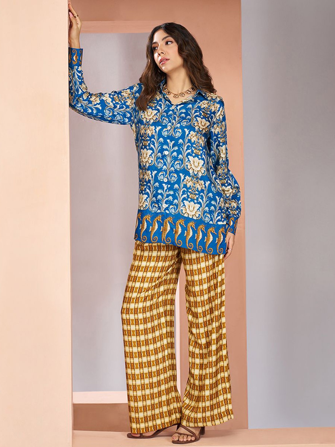 

Fusionic Floral Printed Shirt Collar Cuffed Sleeves Pure Silk Shirt & Palazzo, Blue