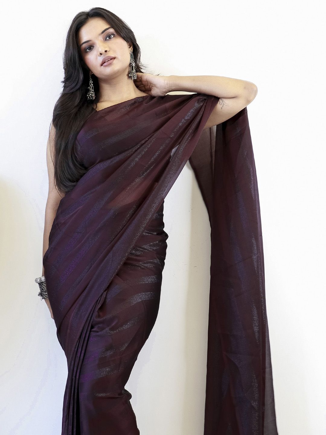 

Anouk Rustic Striped Poly Georgette Ready to Wear Saree, Magenta