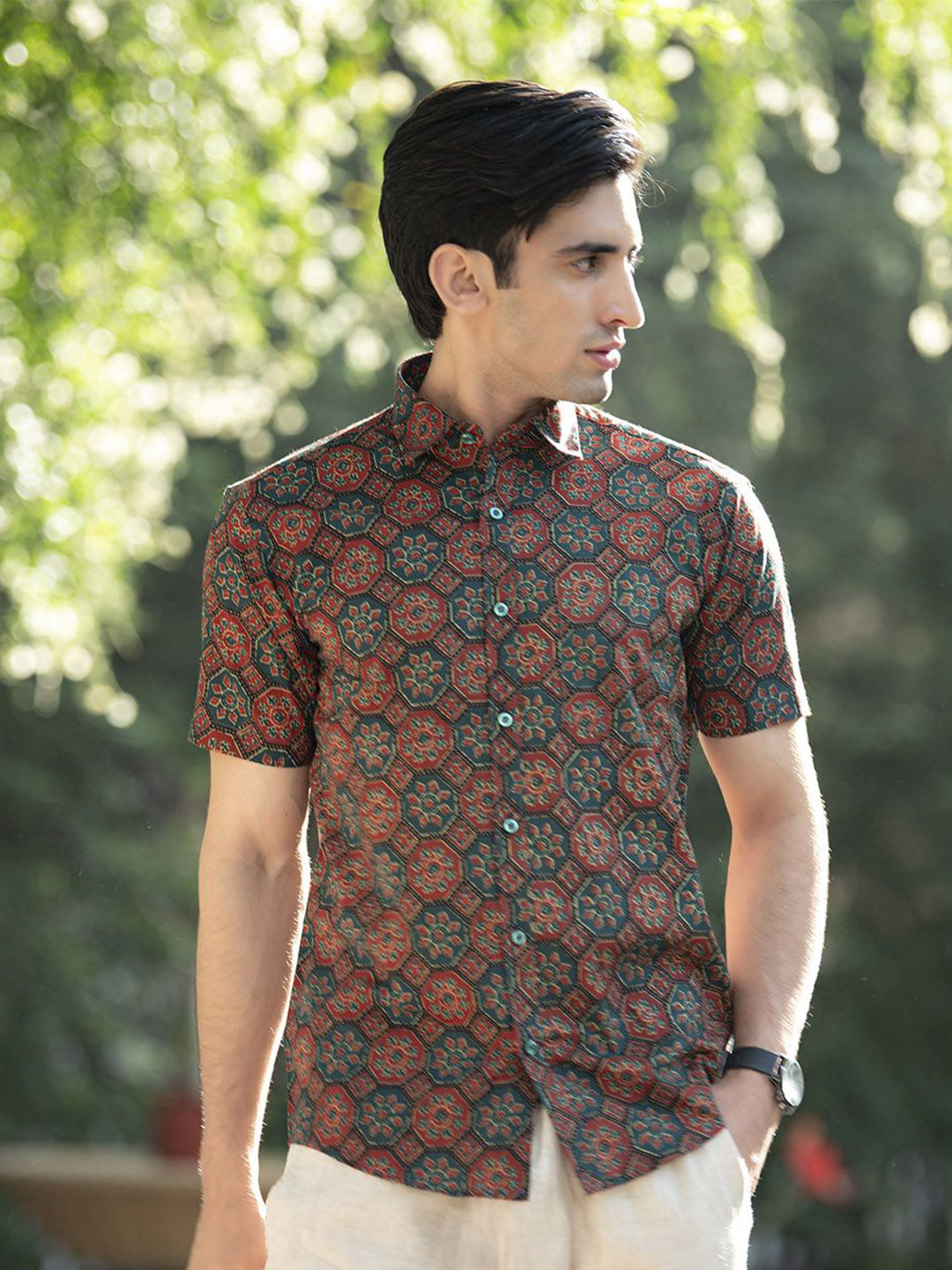

Tistabene Men Floral Opaque Printed Casual Shirt, Green