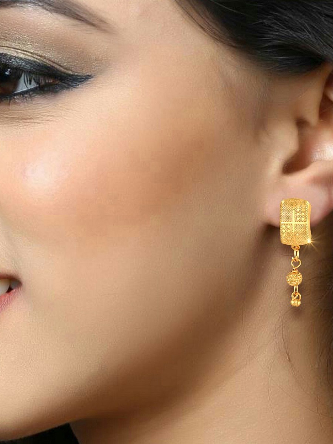 

DIVASTRI Gold-Plated Contemporary Shaped Studs