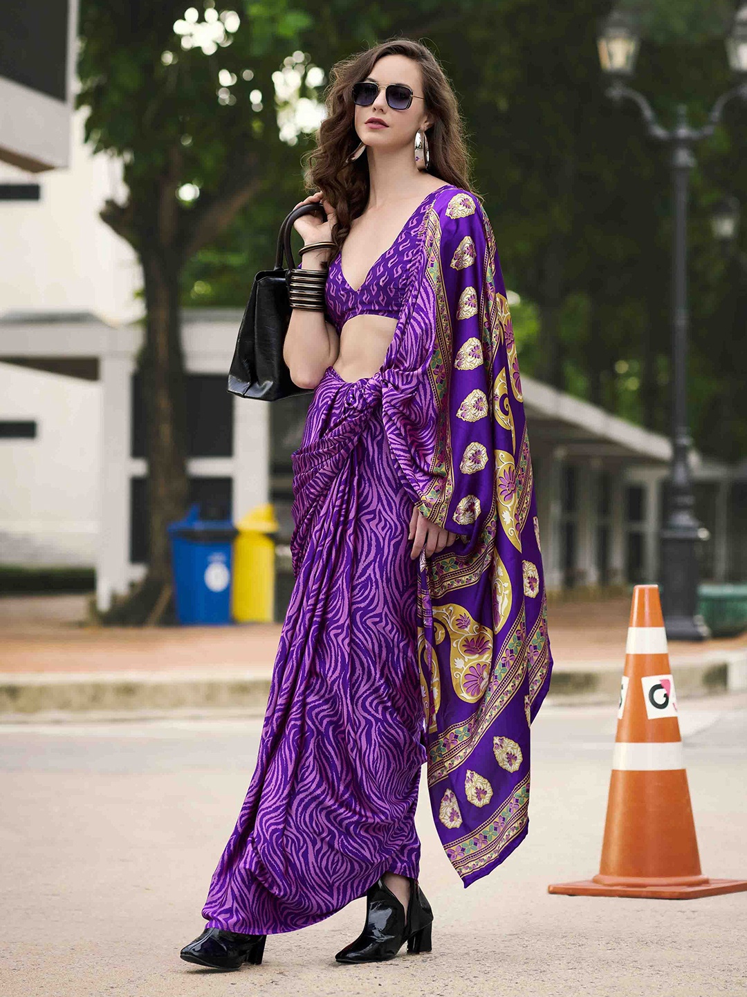 

Mitera Satin Saree, Purple
