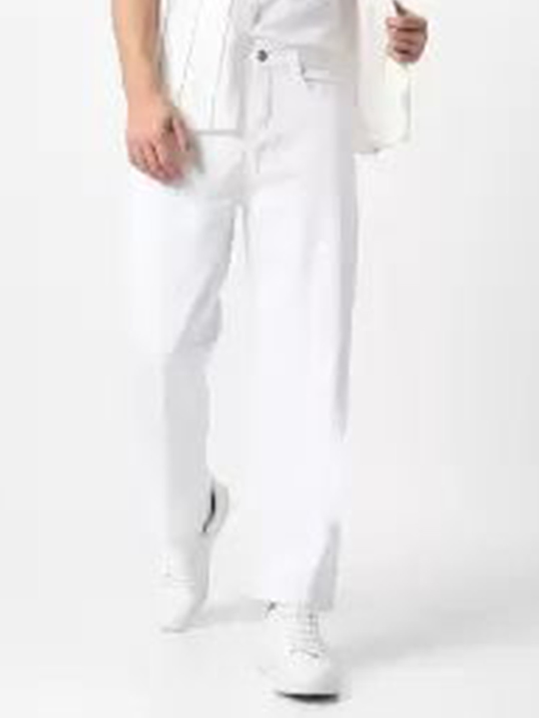 

LINARIA Men Classic Slash Knee Jeans, White