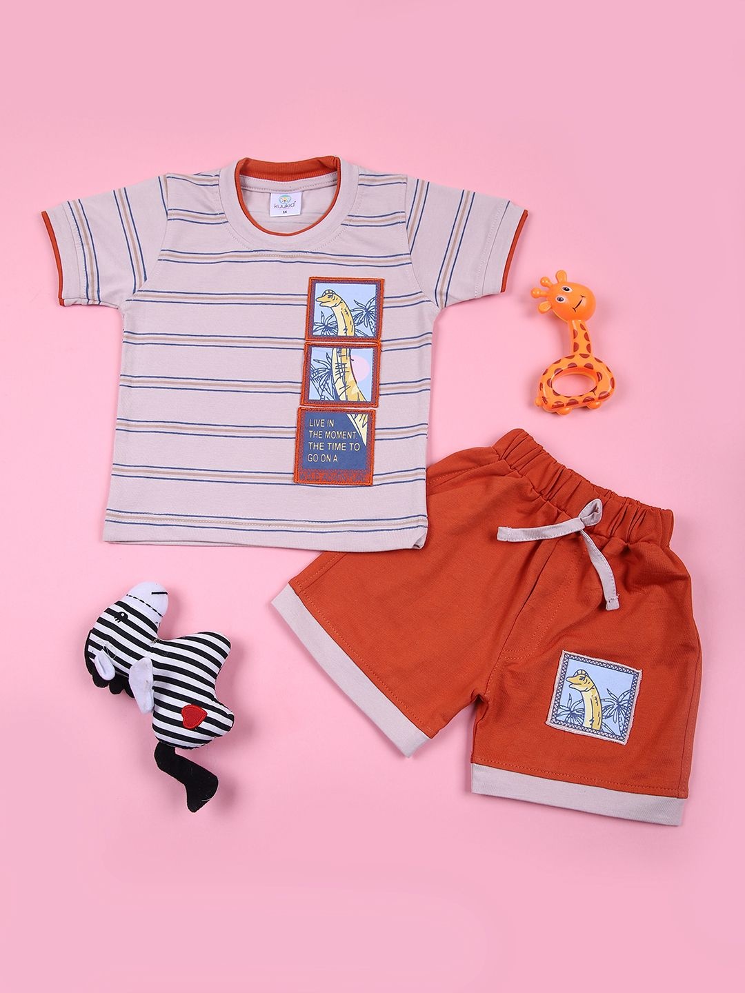 

V-Mart Infants Printed Pure Cotton T-shirt With Shorts, Pink