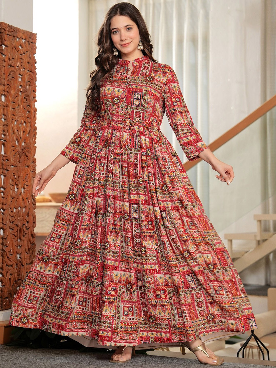 

PARTHVI Floral Printed Mandarin Collar Fit and Flare Ethnic Dresses, Red