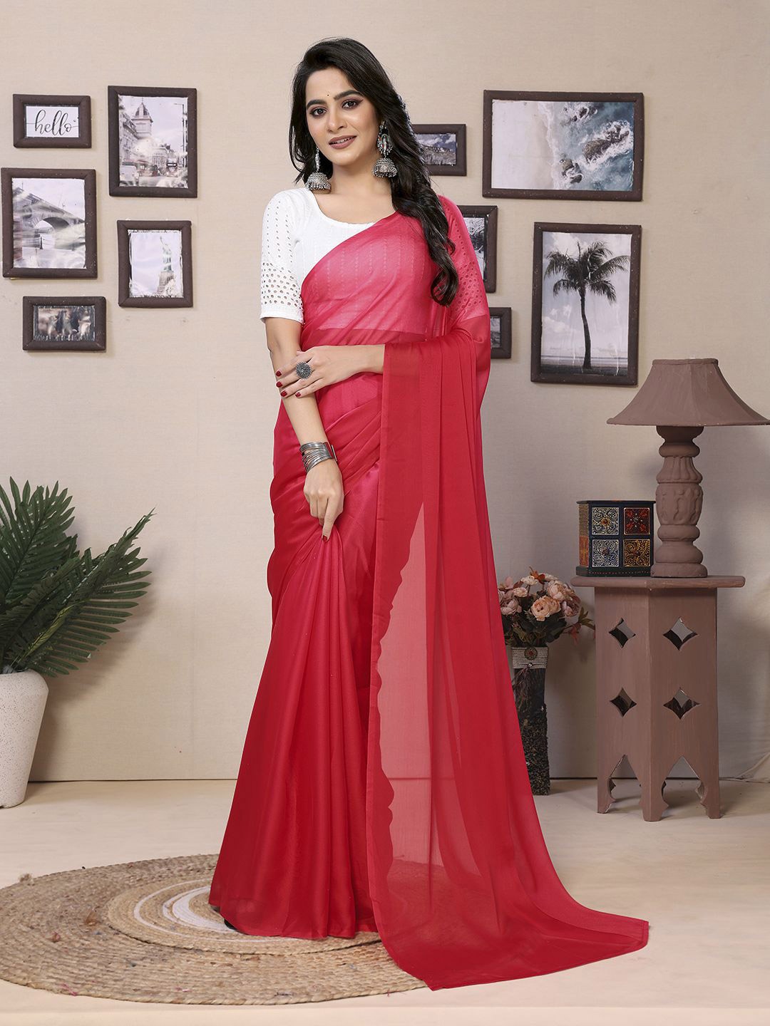 

DIVASTRI Satin Saree, Red