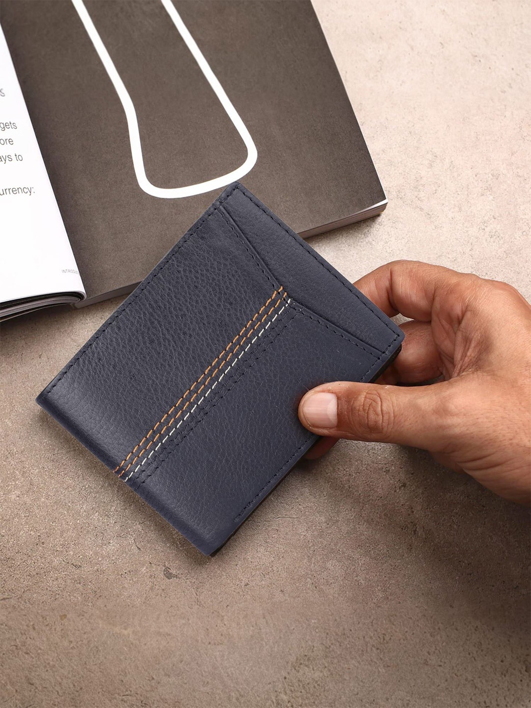 

THE CLOWNFISH Women Leather Two Fold Wallet, Black