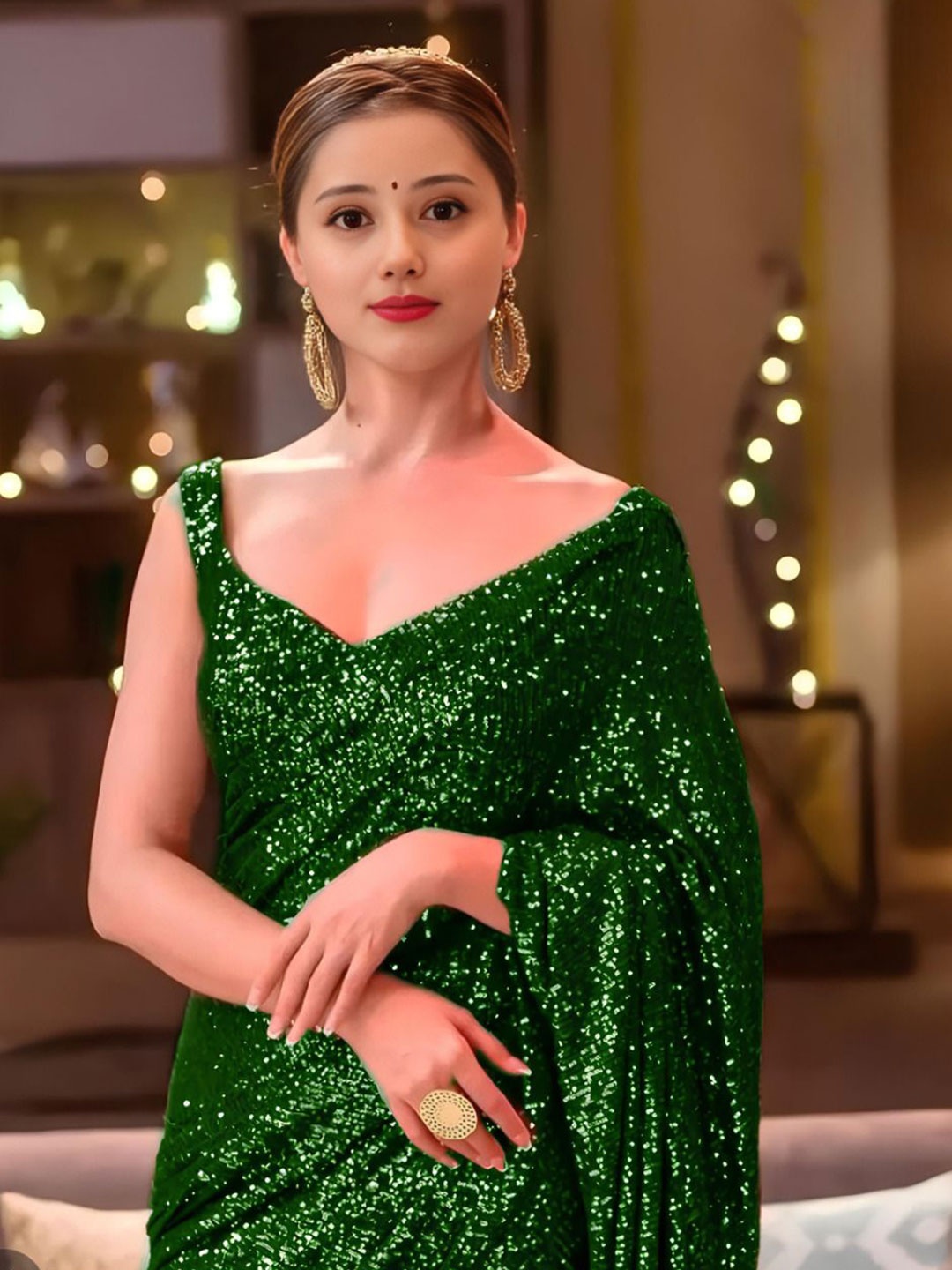 

ANJANI TEXTILE Embellished Sequinned Poly Georgette Heavy Work Saree, Green