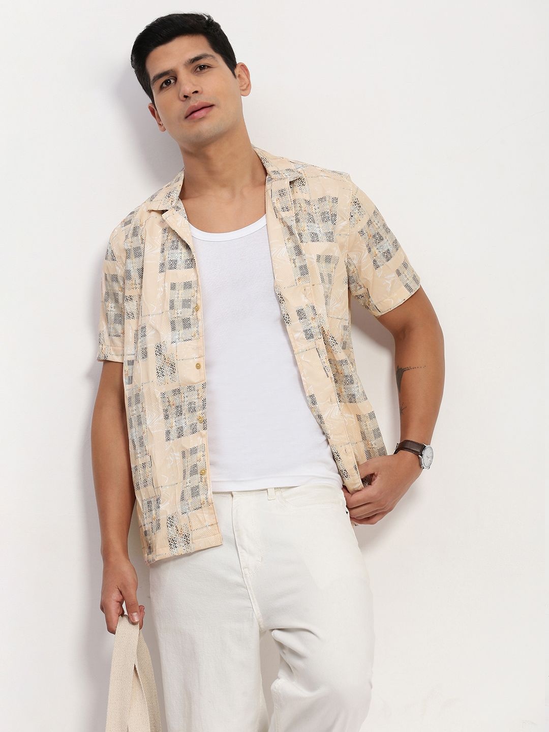 

SHOWOFF Men Comfort Opaque Printed Casual Shirt, Cream