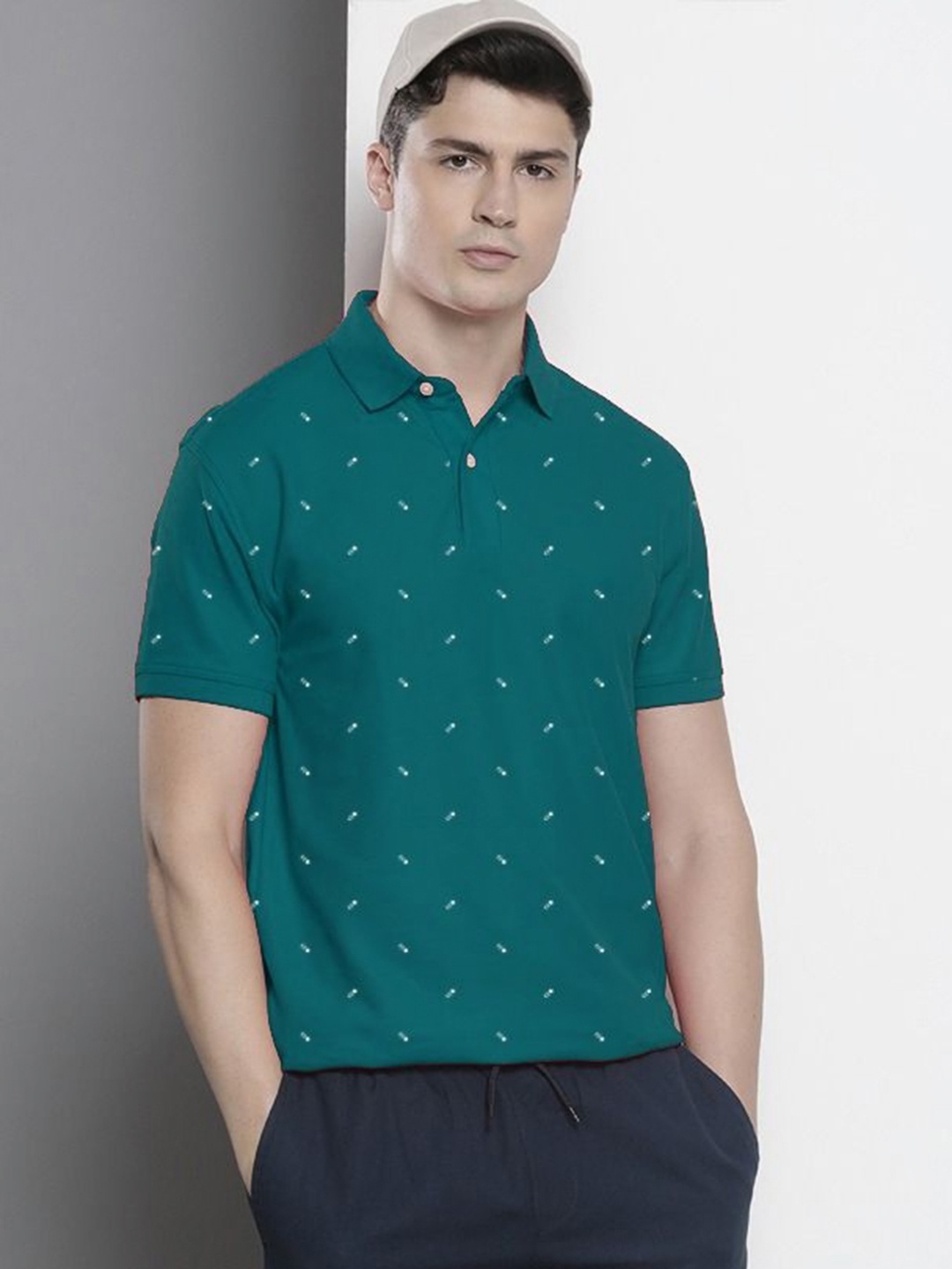 

MERRIMENT Men Conversational Printed Polo Collar Cotton T-shirt, Green