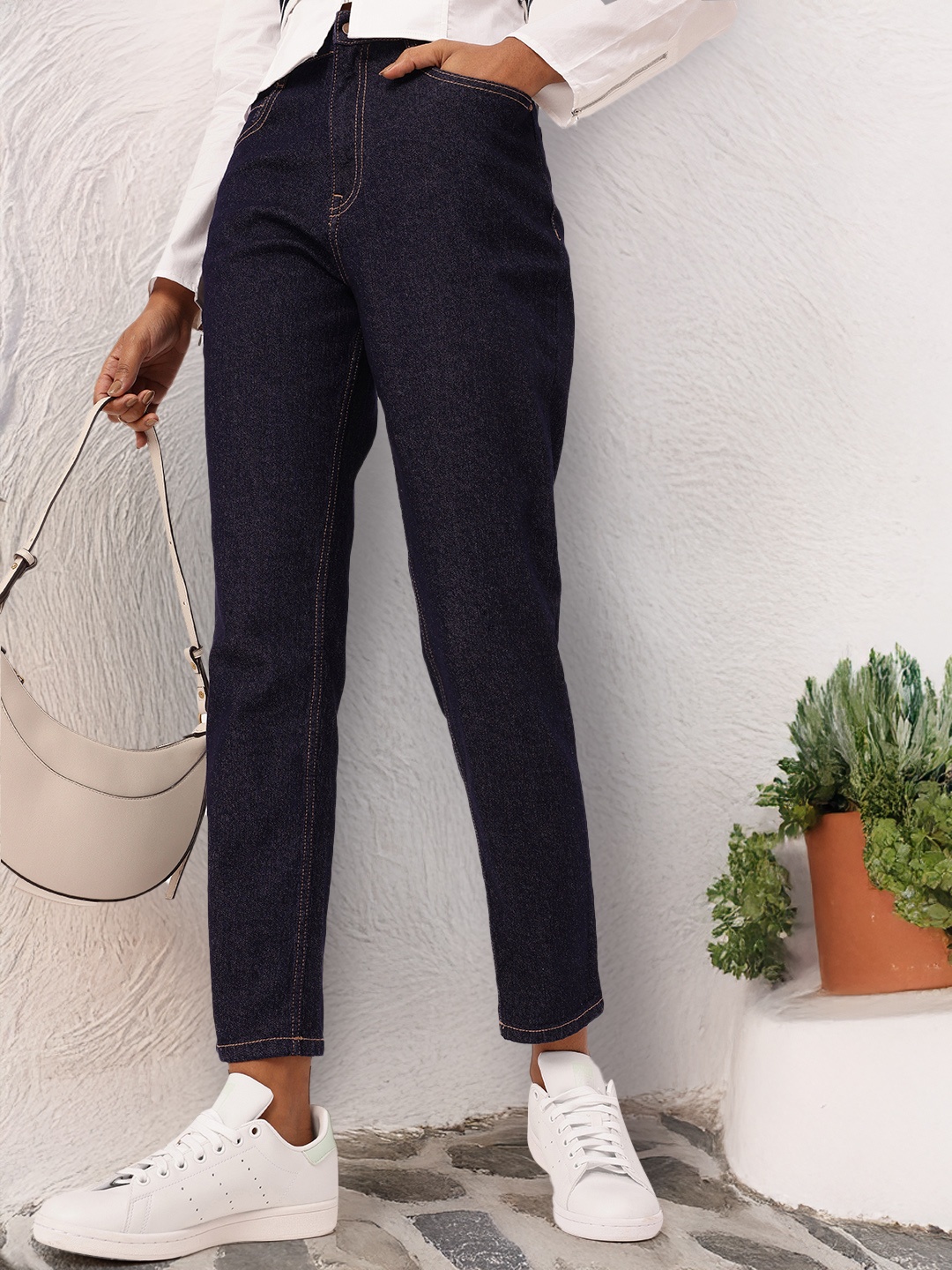 

DressBerry Women Edgy Grunge Boyfriend Fit Jeans, Blue