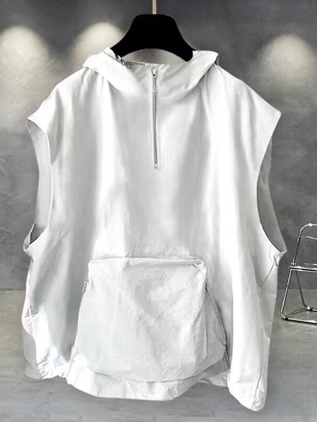 

StyleCast Men Solid Hooded Relaxed Fit T-shirt, White