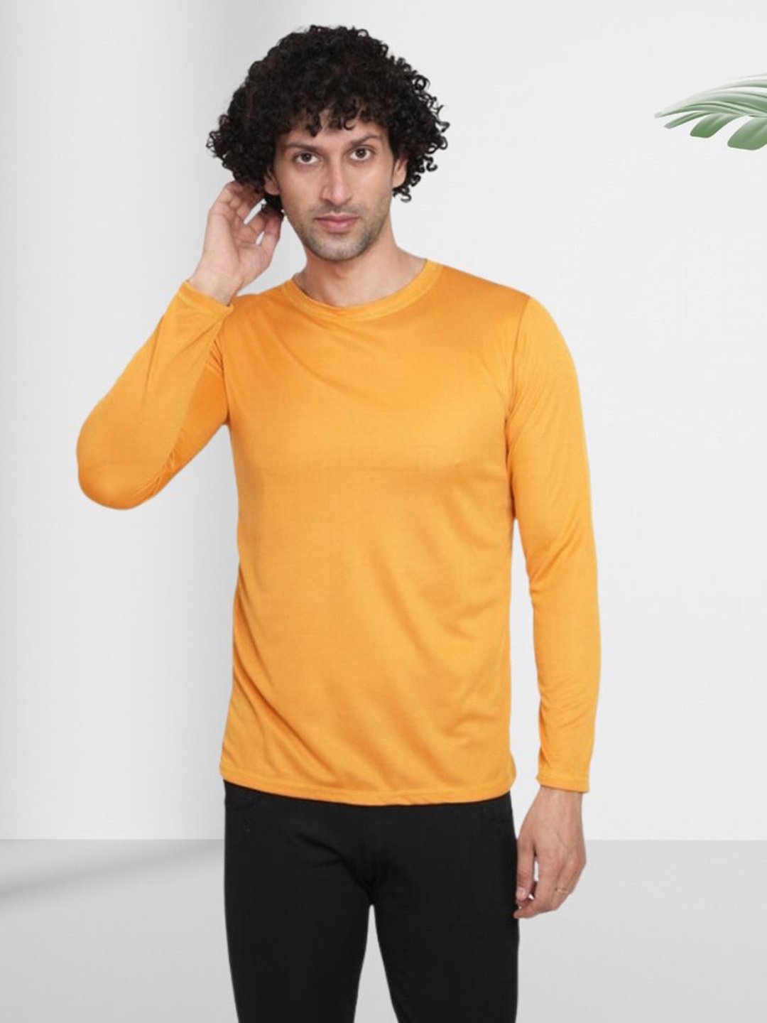 

FICKA Men V-Neck Pockets T-shirt, Mustard