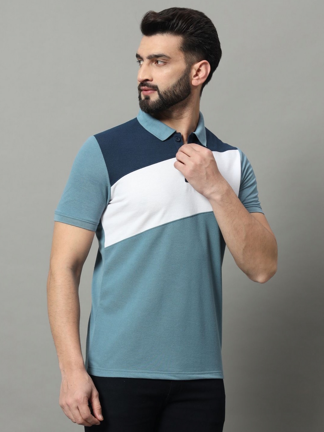 

OGEN Men Colourblocked Polo Collar Pockets T-shirt, Navy blue