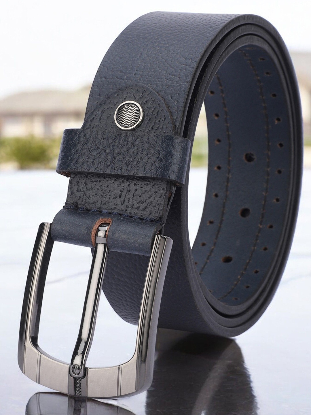 

The Roadster Lifestyle Co Genuine Leather Casual Belt, Blue