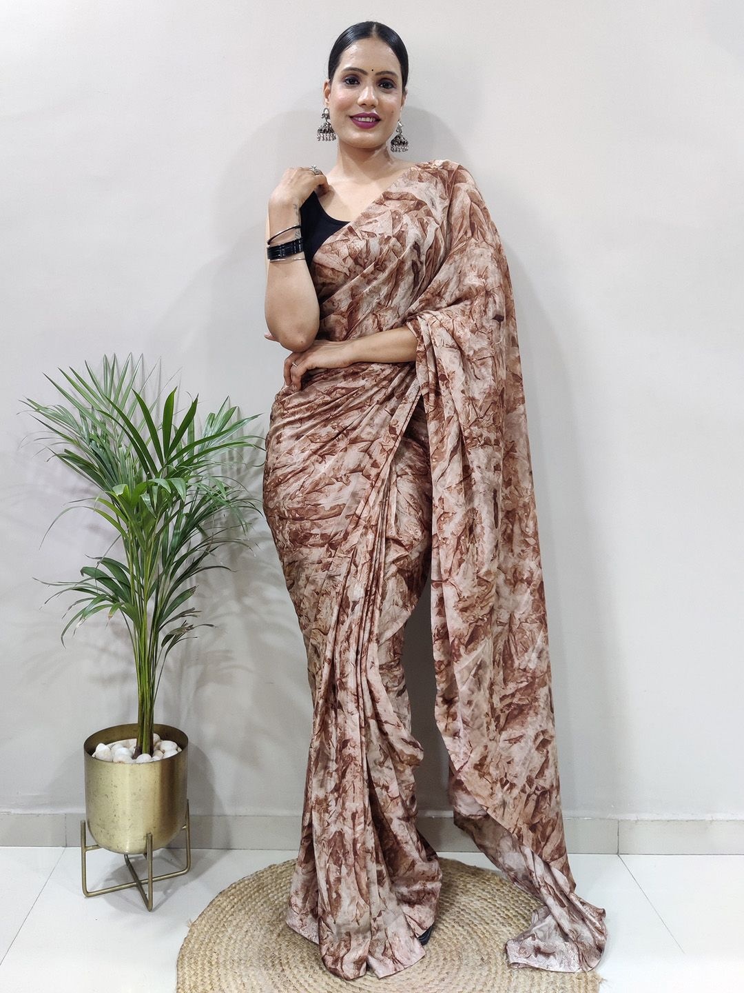 

Mitera Poly Chiffon Ready to Wear Saree, Brown