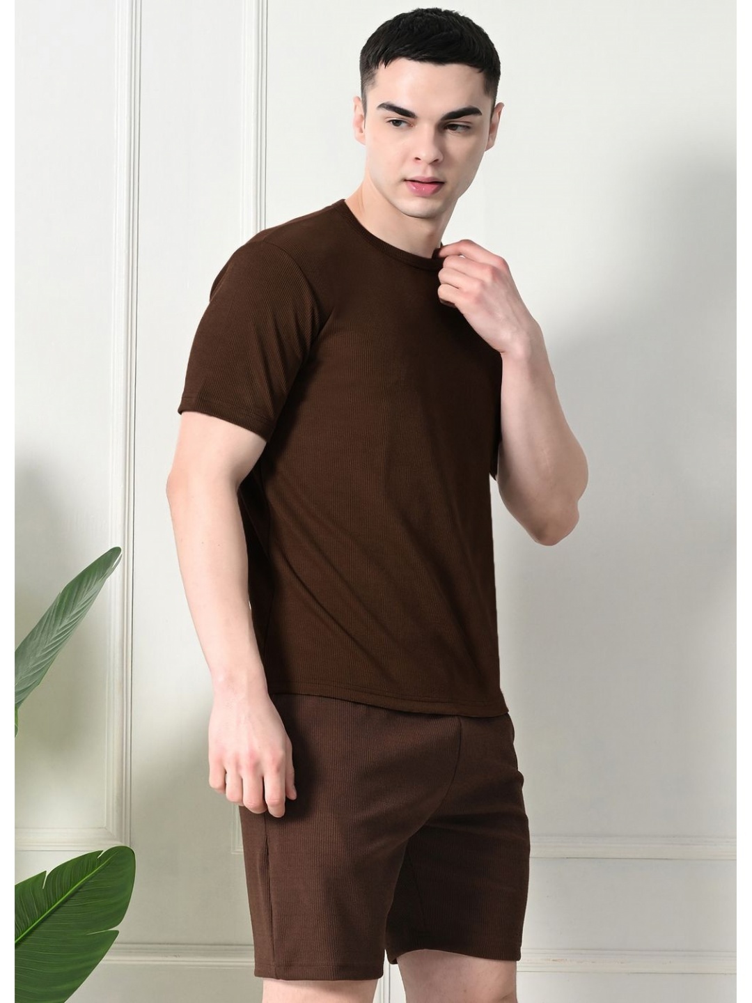 

CLAFOUTIS Men T-shirt, Brown