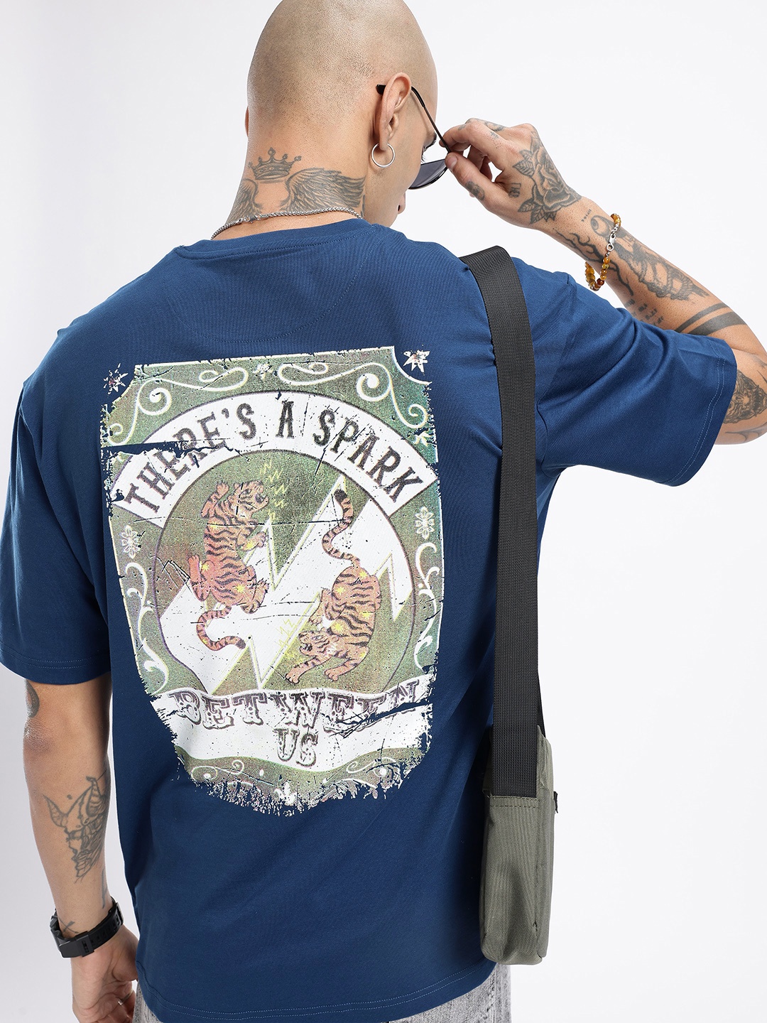 

glitchez Street Savvy Printed Relaxed Fit T-shirt, Blue
