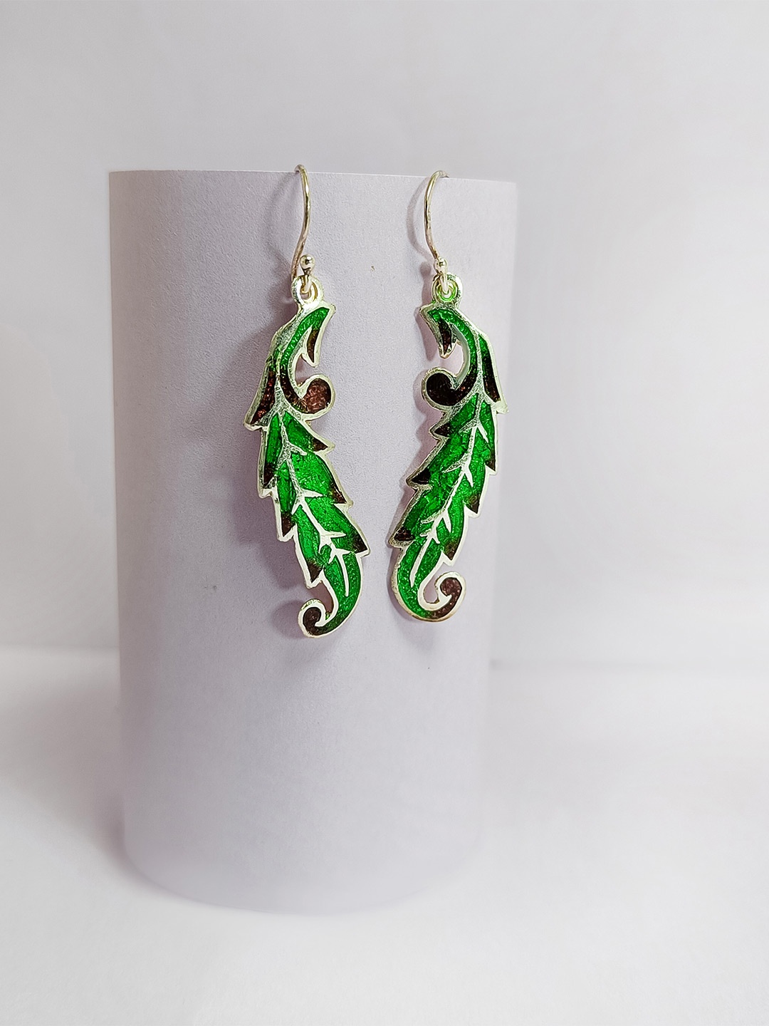 

INARI SHINES 925 Sterling Silver Leaf Shaped Meenakari Drop Earrings, Green